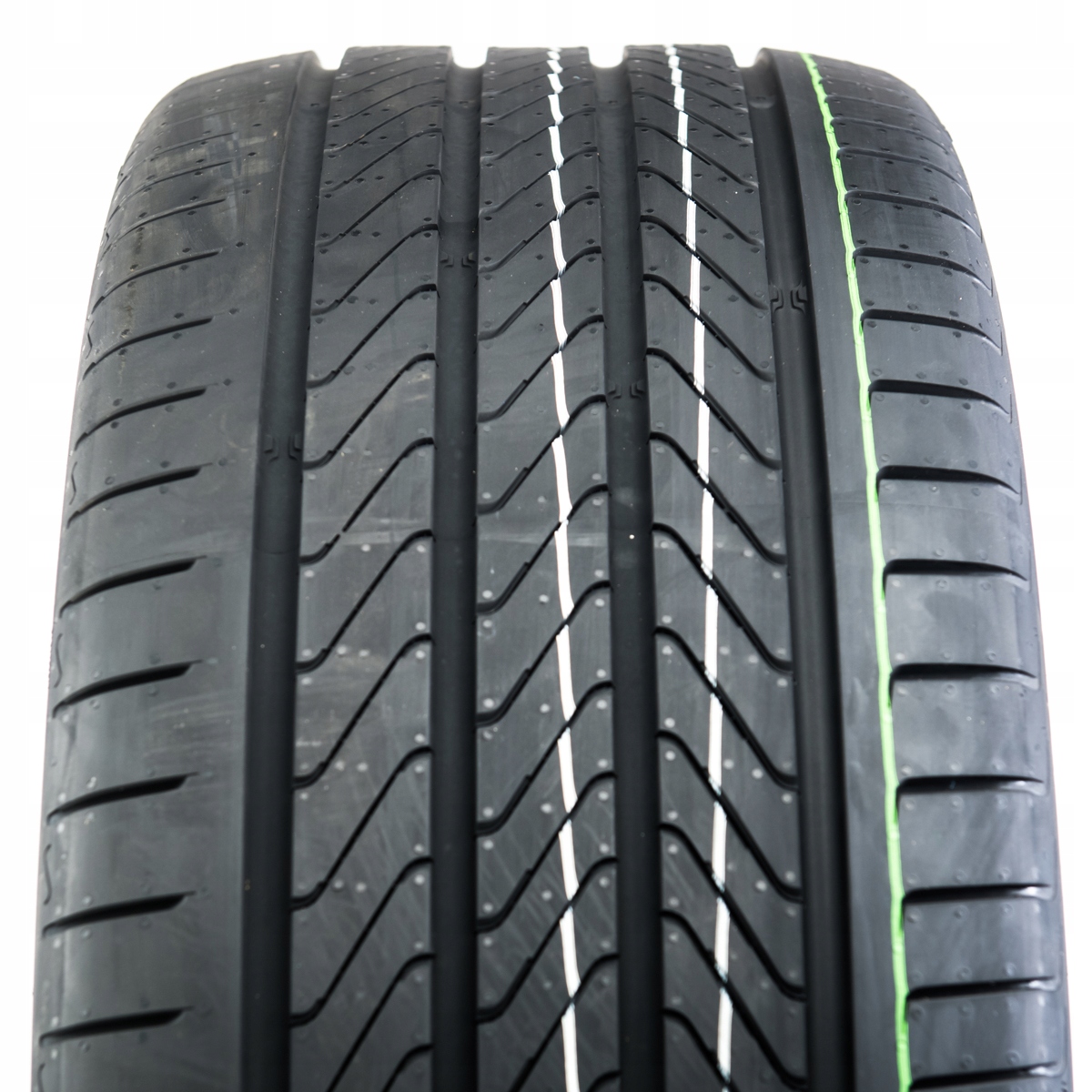 285/45R21 opona CONTINENTAL PremiumContact C XL FR 113V